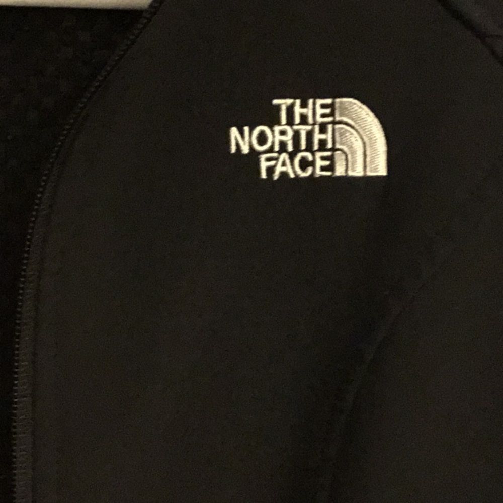 The North Face Jacket - Picture 2 of 4